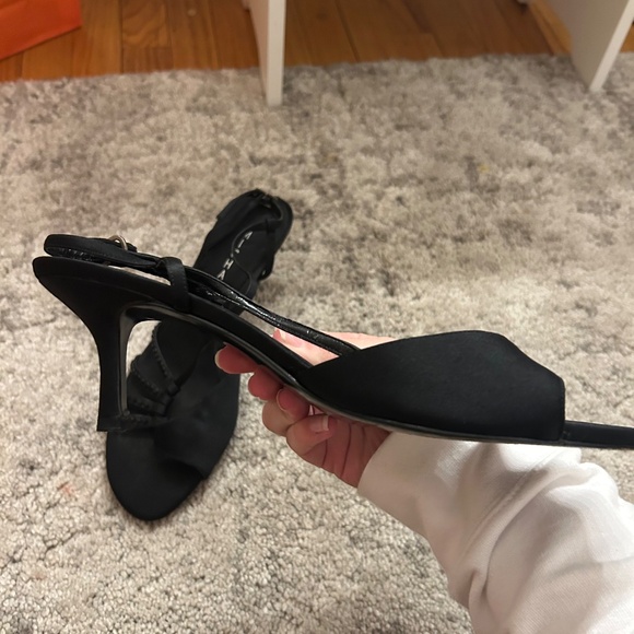 Black Michael Strapped Heels Size 7 - Picture 2 of 4